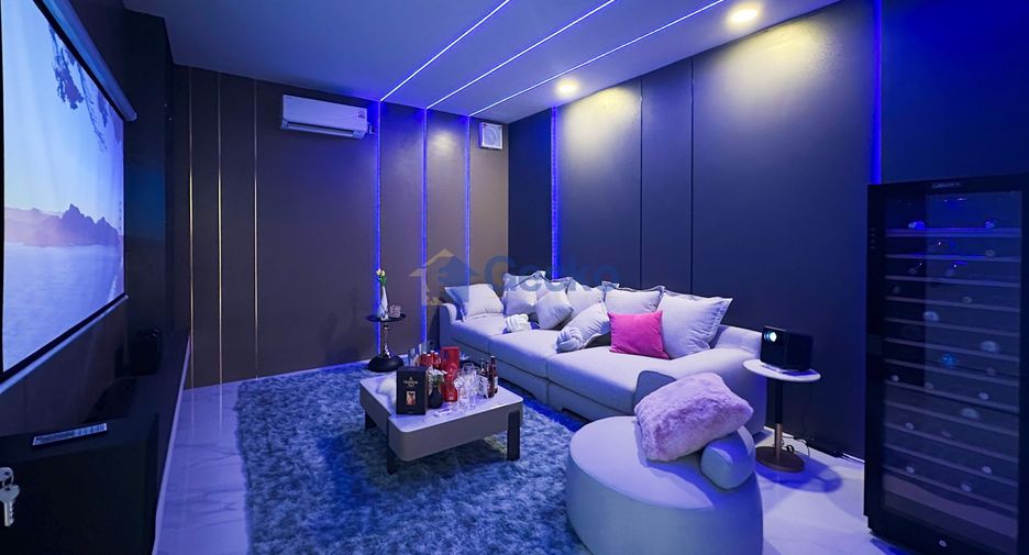 For sale 5 bedrooms house in East Pattaya, Pattaya