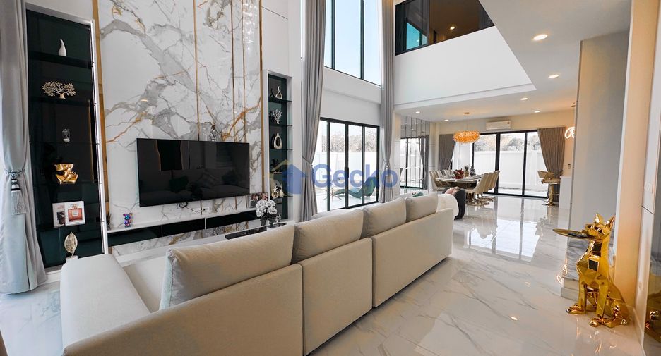 For sale 5 bedrooms house in East Pattaya, Pattaya