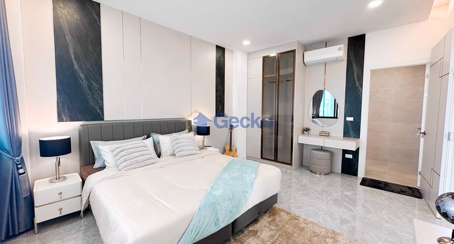For sale 5 bedrooms house in East Pattaya, Pattaya