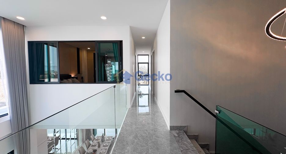 For sale 5 bedrooms house in East Pattaya, Pattaya