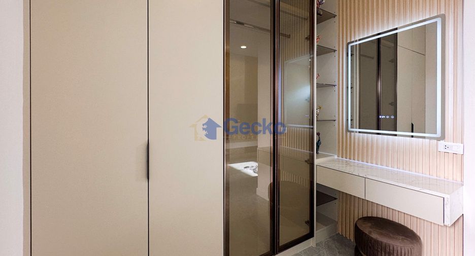 For sale 5 bedrooms house in East Pattaya, Pattaya