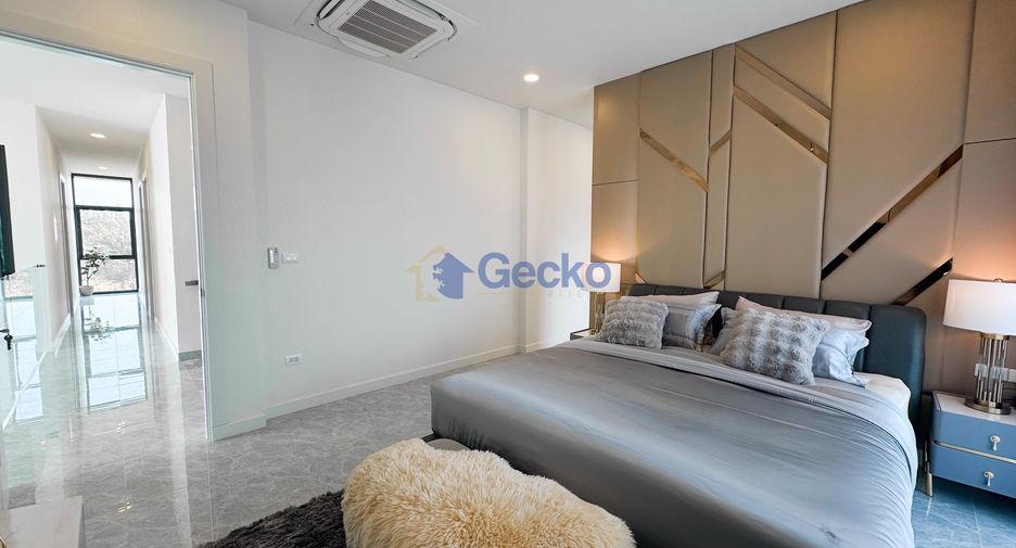 For sale 5 bedrooms house in East Pattaya, Pattaya