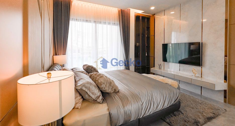For sale 5 bedrooms house in East Pattaya, Pattaya