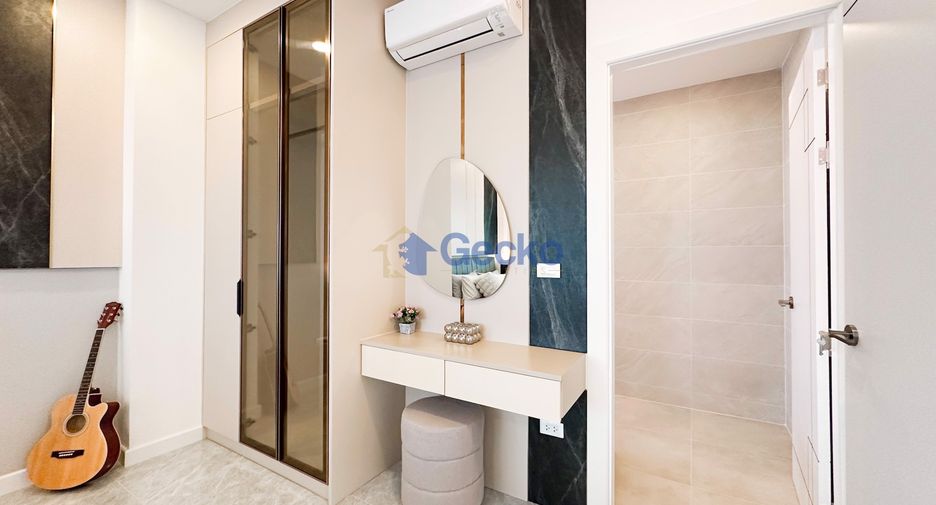 For sale 5 bedrooms house in East Pattaya, Pattaya