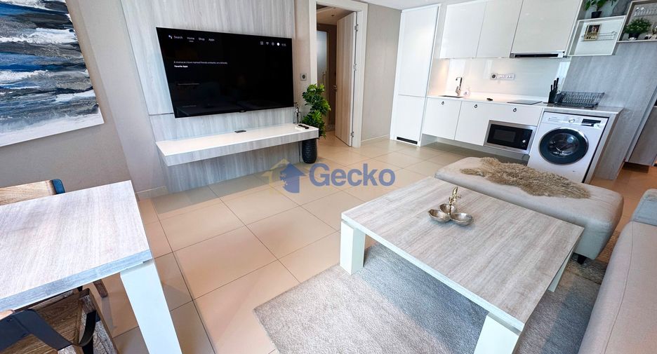 For sale 1 bed condo in Pratumnak, Pattaya
