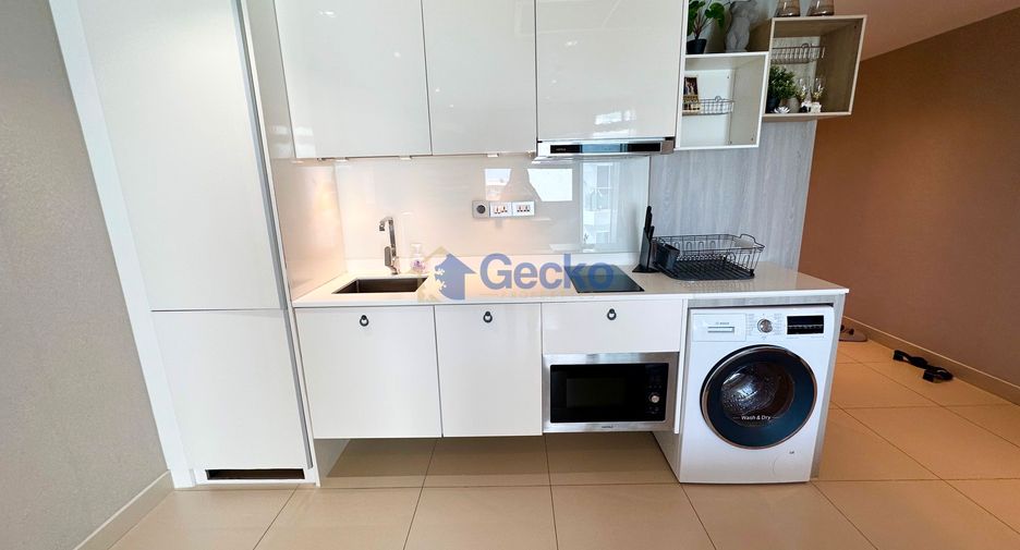 For sale 1 bed condo in Pratumnak, Pattaya