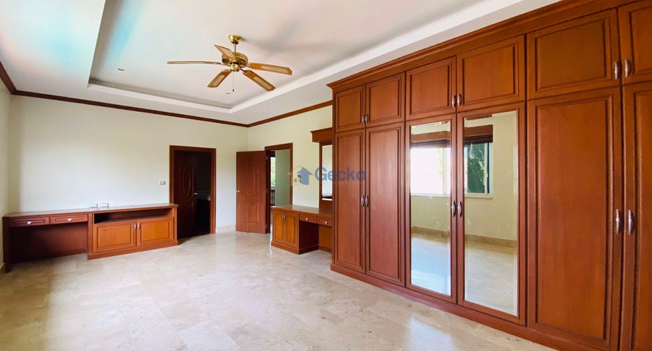 À vendre 5 chambres maison à East Pattaya, Pattaya