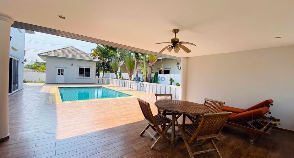 À vendre 5 chambres maison à East Pattaya, Pattaya