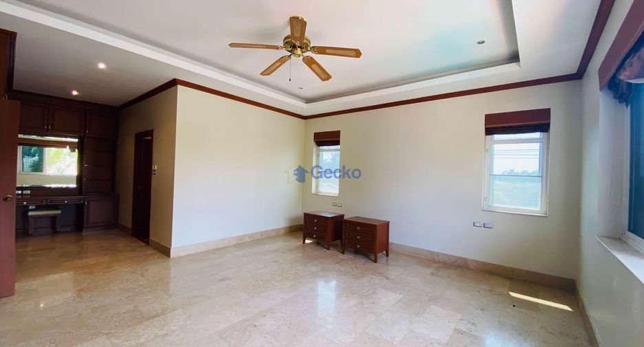 À vendre 5 chambres maison à East Pattaya, Pattaya