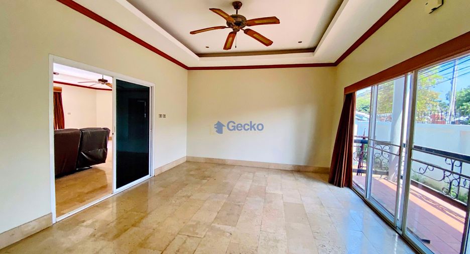 À vendre 5 chambres maison à East Pattaya, Pattaya