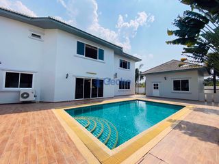 À vendre 5 chambres maison à Bang Lamung, Chonburi