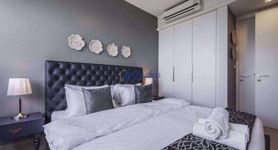 À vendre 2 chambres condo à Pratumnak, Pattaya