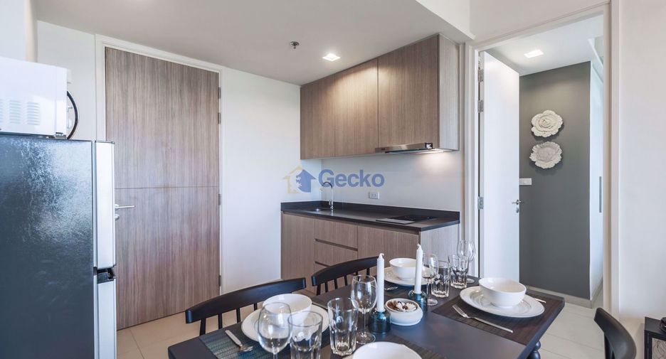 À vendre 2 chambres condo à Pratumnak, Pattaya