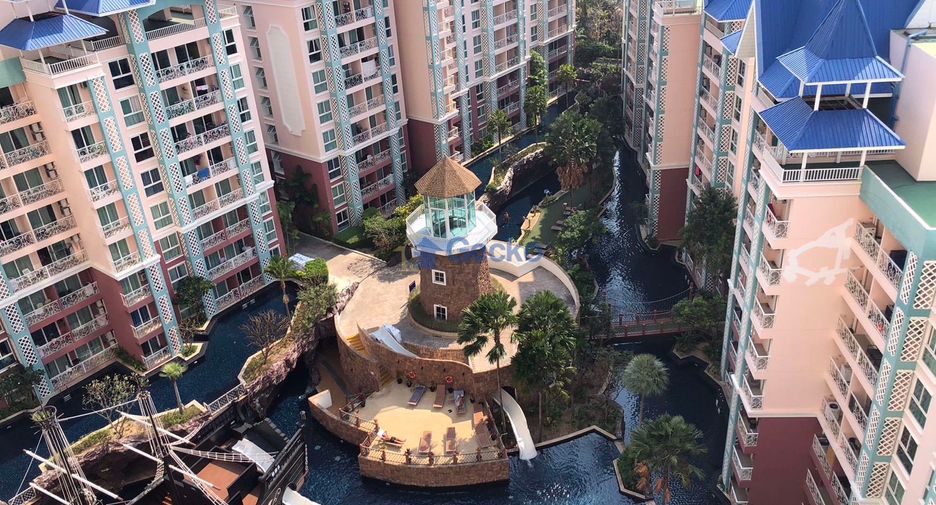 For sale 2 bedrooms condo in South Pattaya, Pattaya