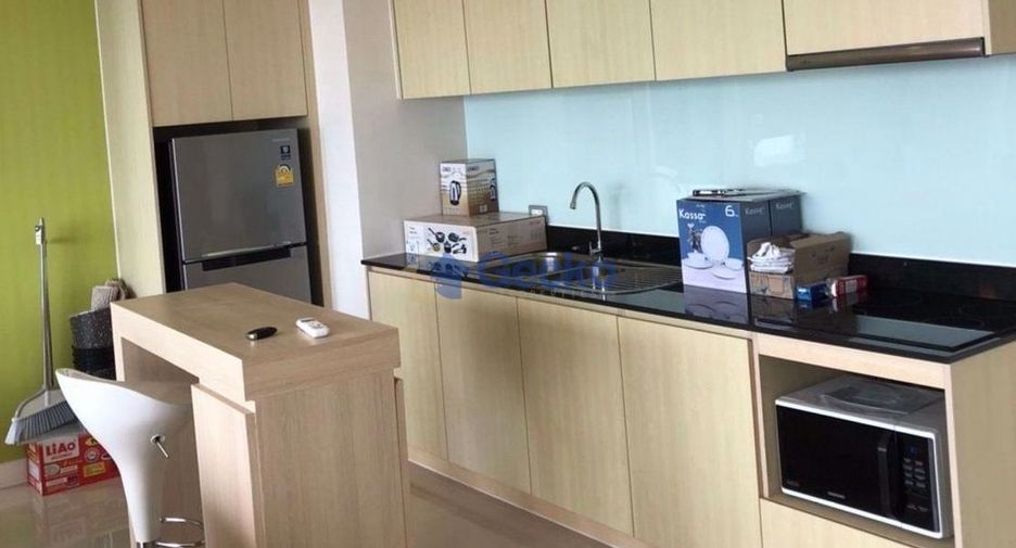 For sale 2 bedrooms condo in South Pattaya, Pattaya
