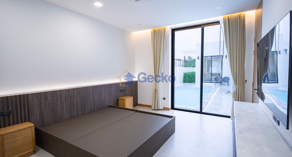 For sale 3 bedrooms house in East Pattaya, Pattaya
