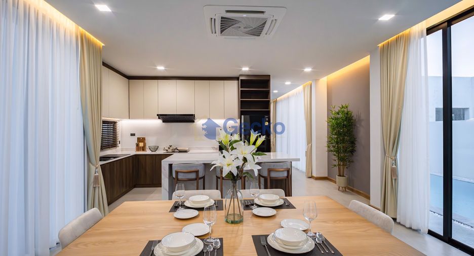 For sale 3 bedrooms house in East Pattaya, Pattaya