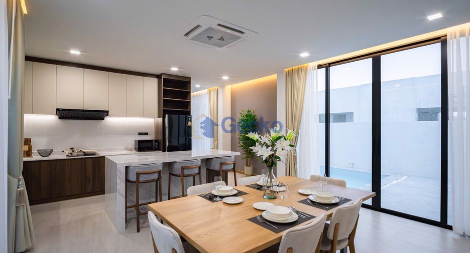 For sale 3 bedrooms house in East Pattaya, Pattaya