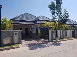 À vendre 3 chambres maison à Bang Lamung, Chonburi