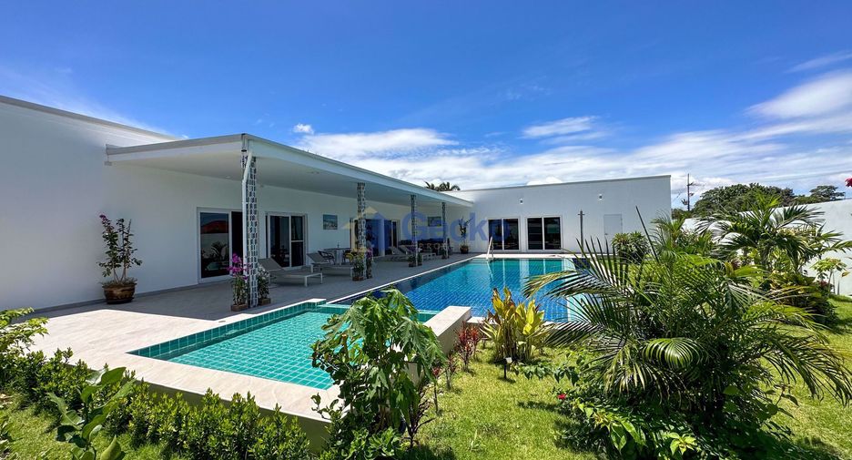 For rent そして for sale 3 ベッドルーム house in Bang Lamung, Chonburi