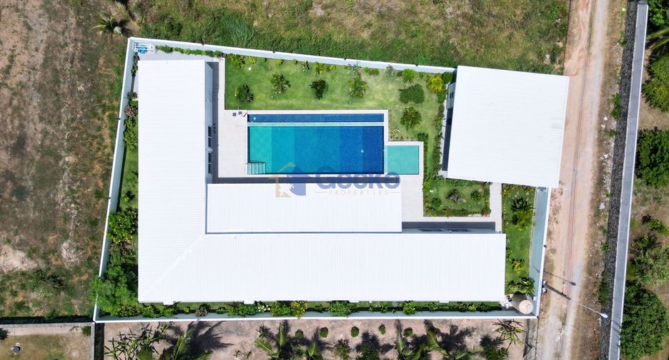 For rent そして for sale 3 ベッドルーム house in Bang Lamung, Chonburi