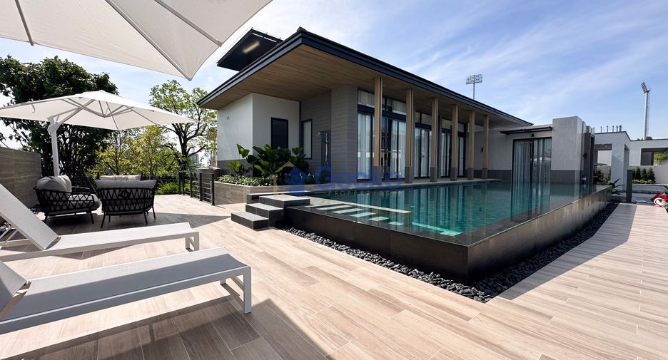 For sale 4 bedrooms house in Bang Lamung, Chonburi