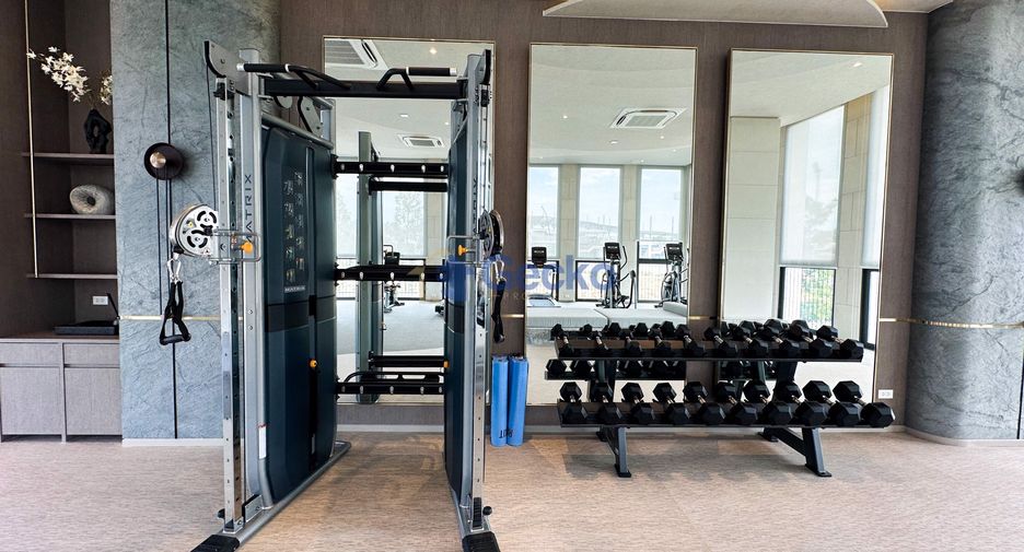 For sale 4 bedrooms house in Bang Lamung, Chonburi
