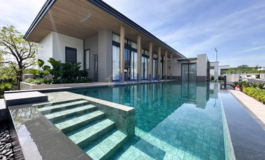 For sale 4 bedrooms house in East Pattaya, Pattaya