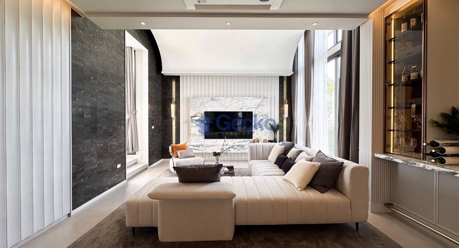 For sale 4 bedrooms house in Bang Lamung, Chonburi
