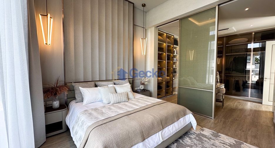 For sale 4 bedrooms house in Bang Lamung, Chonburi