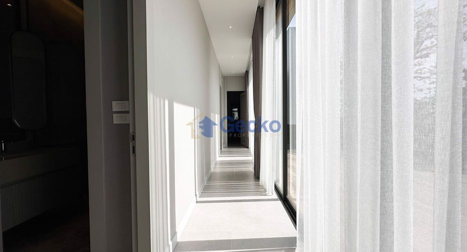 For sale 4 bedrooms house in Bang Lamung, Chonburi