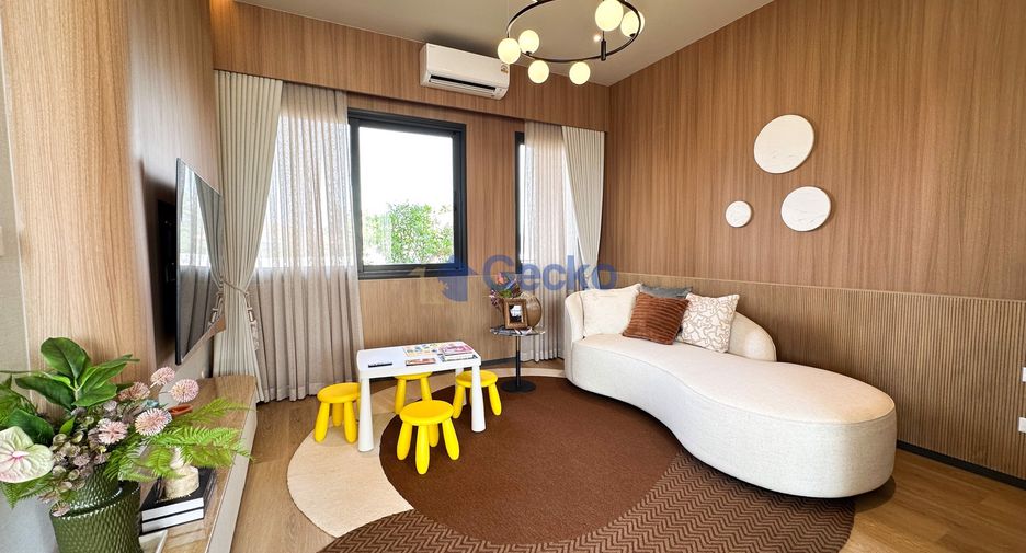 For sale 4 bedrooms house in East Pattaya, Pattaya