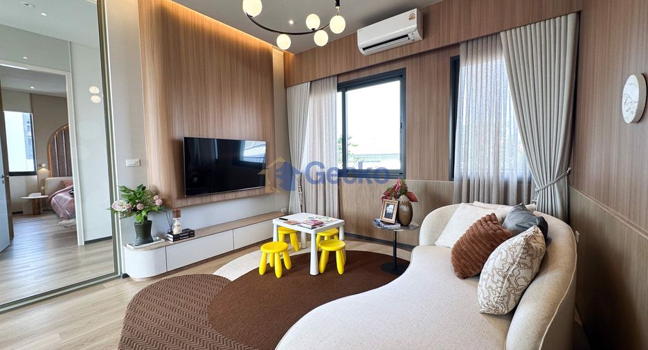 For sale 4 bedrooms house in East Pattaya, Pattaya