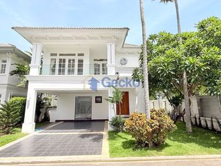 For rent 3 bedrooms house in Na Jomtien, Pattaya