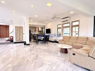 For rent 3 bedrooms house in Na Jomtien, Pattaya