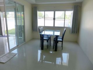 For rent and for sale 4 bedrooms house in Bang Lamung, Chonburi