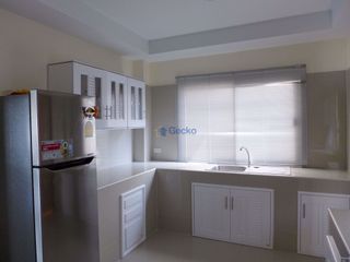 For rent and for sale 4 bedrooms house in Bang Lamung, Chonburi