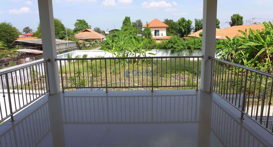 For rent and for sale 4 bedrooms house in East Pattaya, Pattaya