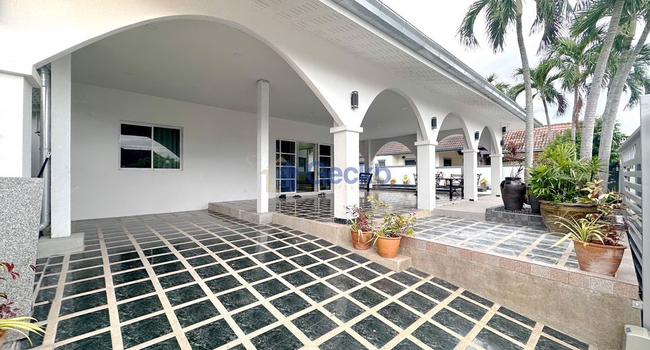 À louer et à vendre 3 chambres maison à East Pattaya, Pattaya