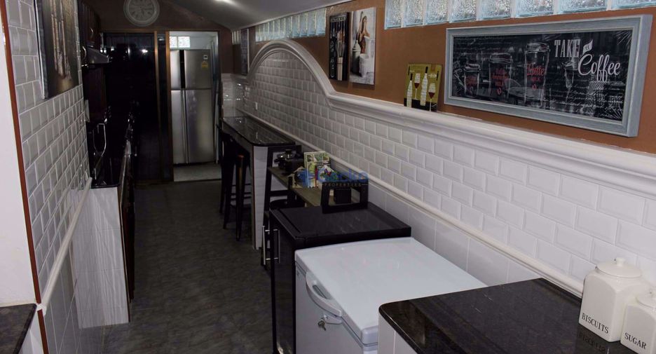 À vendre 4 chambres maison à East Pattaya, Pattaya