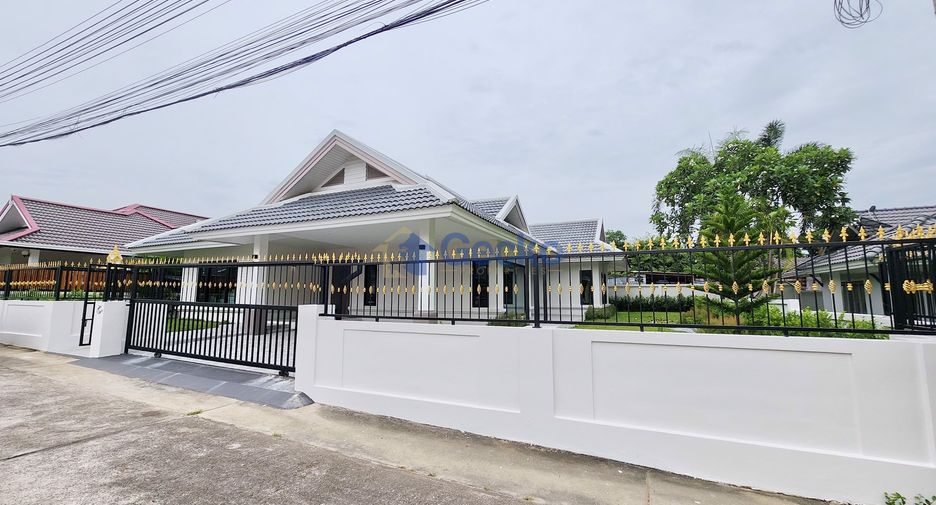 出售 3 卧室 独立屋 在 Bang Lamung, Chon Buri