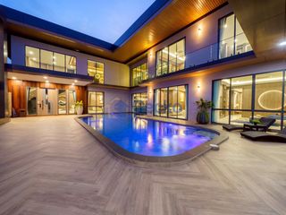 For sale 7 bedrooms house in Bang Lamung, Chonburi