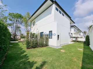For sale 4 bedrooms house in Bang Lamung, Chonburi