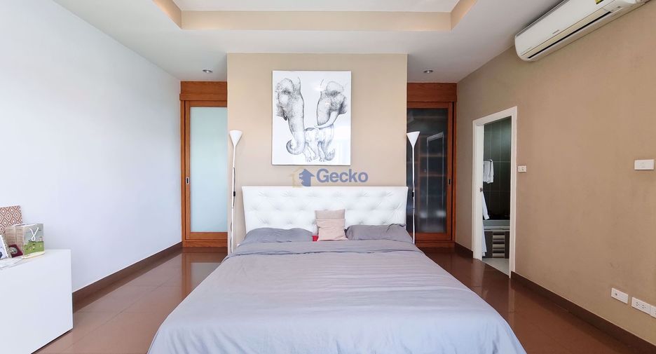 For sale 3 bedrooms house in East Pattaya, Pattaya