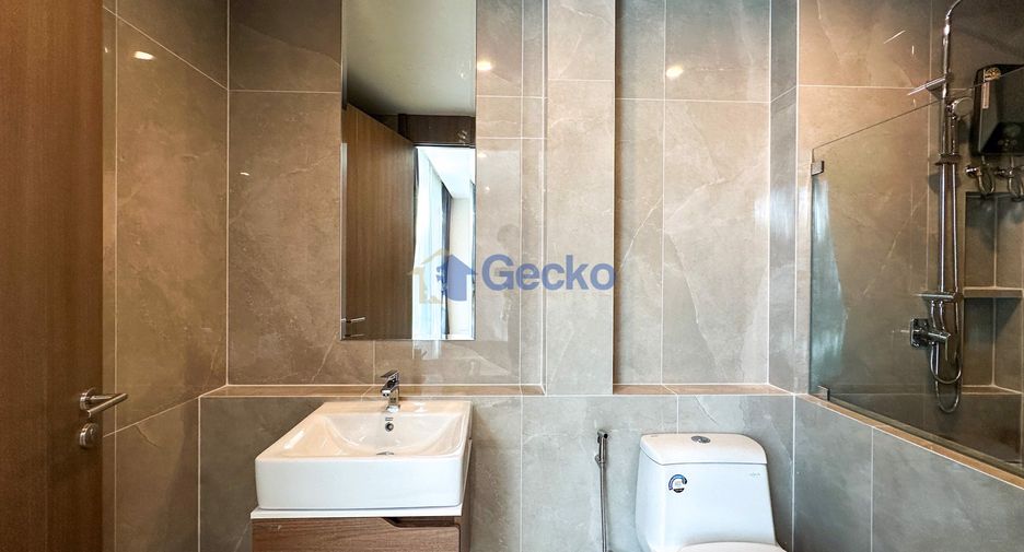 For sale 4 bedrooms house in Jomtien, Pattaya