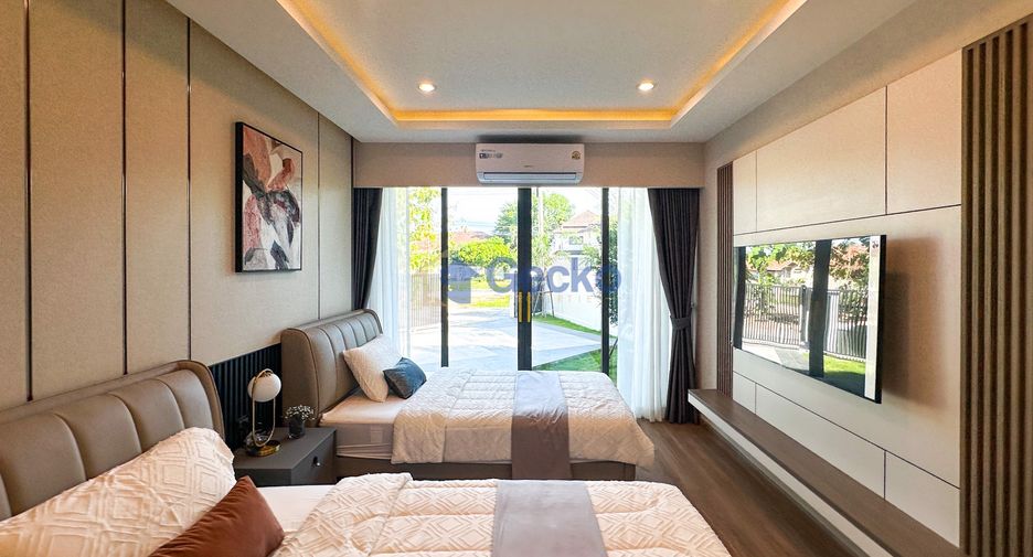For sale 4 bedrooms house in Jomtien, Pattaya