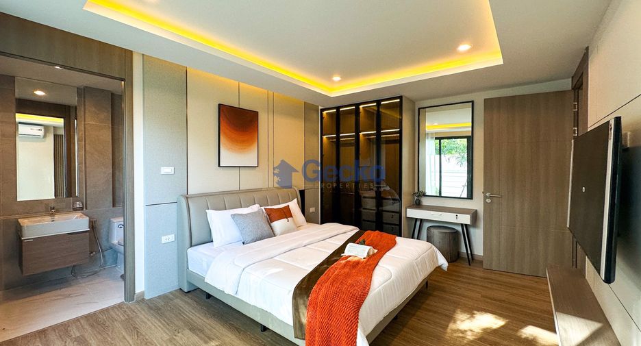 For sale 4 bedrooms house in Jomtien, Pattaya