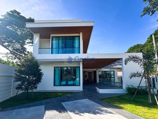 For sale 4 bedrooms house in Bang Lamung, Chonburi