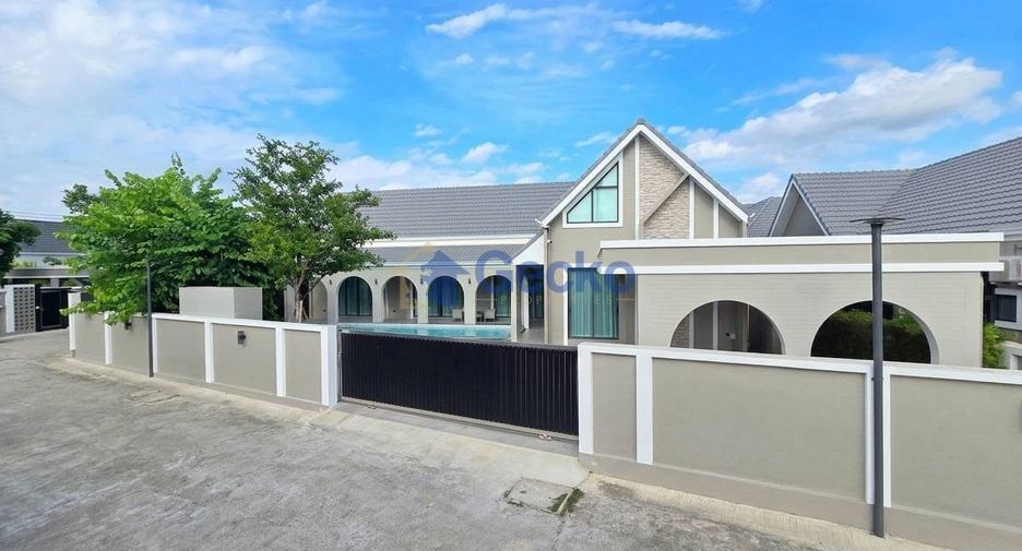 Casa en venta de 4 habitaciones en East Pattaya, Pattaya