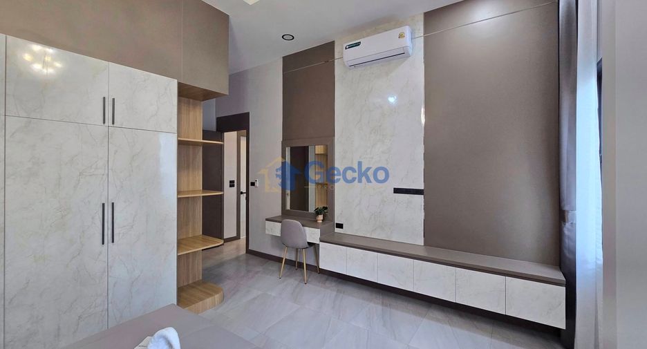 Casa en venta de 4 habitaciones en East Pattaya, Pattaya